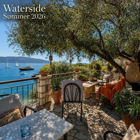 Waterside Айя-Евфимия