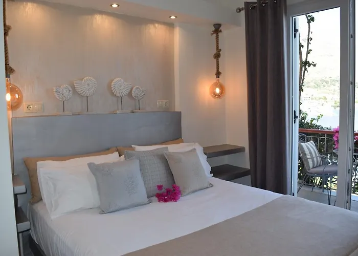 Waterside * Айя-Евфимия