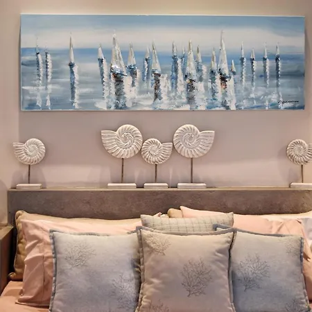 Waterside Apartament *